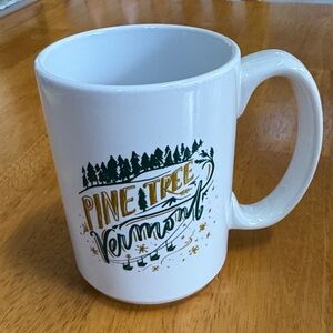 NEW Pine Tree Vermont White Christmas Movie Fictional Town Holiday Mug Coffee